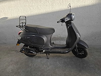 Agm - bromscooter - vx50 injectie - 4t 45km uitvoering flb58d - afbeelding 2 van  7