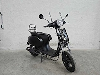 Agm - bromscooter - vx50 plus injectie - 4t 45km uitvoering flh69r - afbeelding 4 van  7