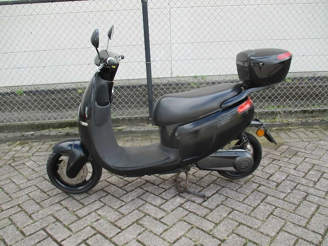 Agm - e-bromscooter - eco - e-scooter - afbeelding 1 van  13