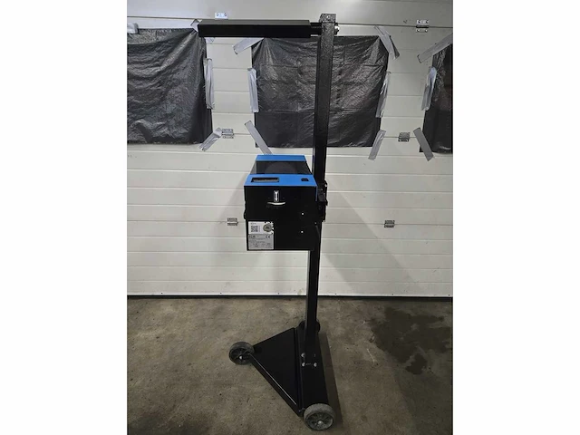 Agm - hl26 - various garage tools - afbeelding 3 van  7