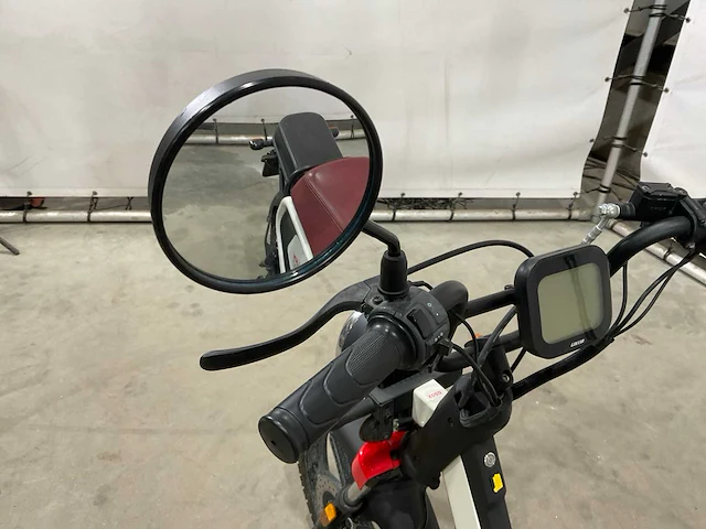 Agm - snorscooter - e-scooter - afbeelding 2 van  16