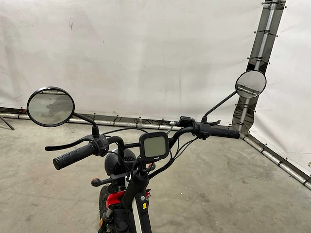 Agm - snorscooter - e-scooter - afbeelding 16 van  16
