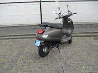 Agm - snorscooter - e-vx50 - e-scooter - afbeelding 9 van  11