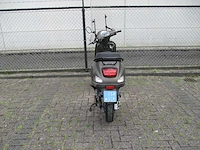 Agm - snorscooter - e-vx50 - e-scooter - afbeelding 10 van  11
