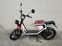 Agm - snorscooter - goccia gev1000 20ah - elektrische 25km uitvoering fdk52t - afbeelding 1 van  8