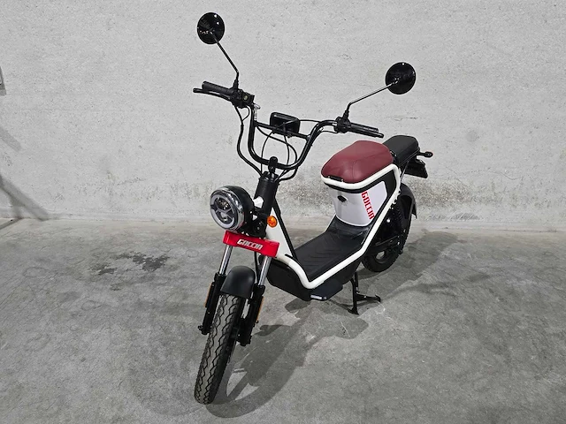 Agm - snorscooter - goccia gev1000 20ah - elektrische 25km uitvoering fdk52t - afbeelding 4 van  8
