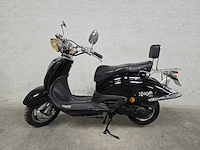 Agm - snorscooter - retro - 4t 25km uitvoering d795gd - afbeelding 1 van  7