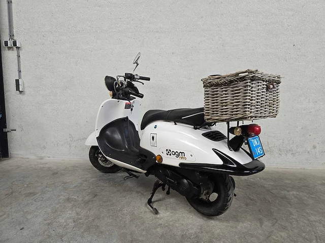 Agm - snorscooter - retro - 4t 25km uitvoering dnj14s - afbeelding 6 van  7