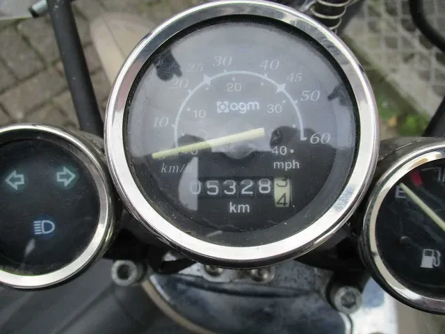 Agm - snorscooter - retro - scooter - afbeelding 3 van  11
