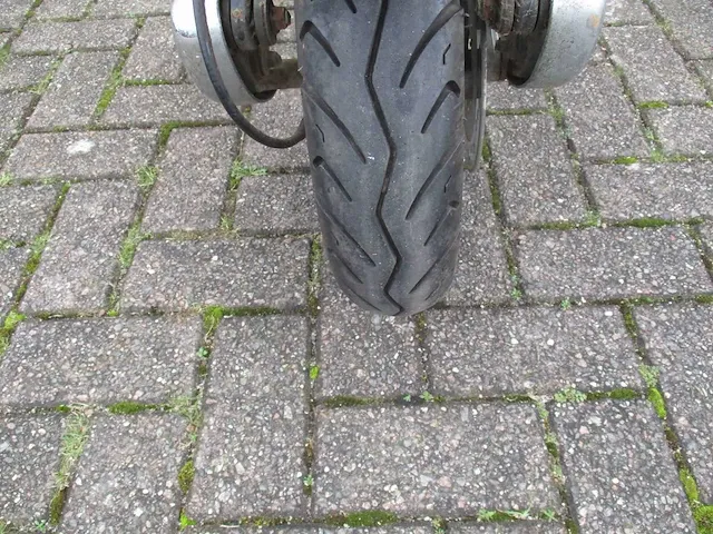 Agm - snorscooter - retro - scooter - afbeelding 6 van  11