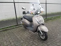 Agm - snorscooter - retro - scooter - afbeelding 7 van  11