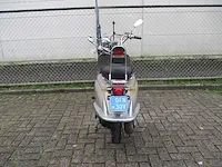 Agm - snorscooter - retro - scooter - afbeelding 10 van  11