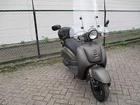 Agm - snorscooter - retro - scooter - afbeelding 7 van  11