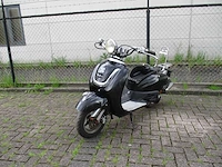 Agm - snorscooter - retro extra - scooter - afbeelding 2 van  9