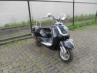 Agm - snorscooter - retro extra - scooter - afbeelding 4 van  9