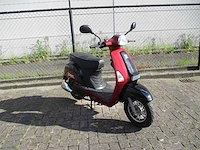 Agm - snorscooter - star 50 - scooter - afbeelding 4 van  9