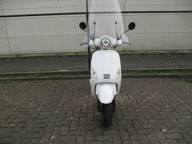 Agm - snorscooter - vx 50 - scooter - afbeelding 5 van  11