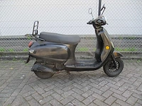 Agm - snorscooter - vx 50 riva - scooter - afbeelding 8 van  11