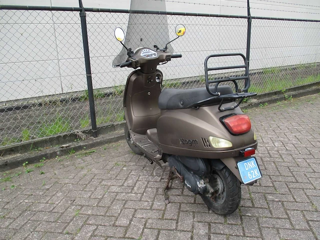Agm - snorscooter - vx 50 riva - scooter - afbeelding 2 van  11