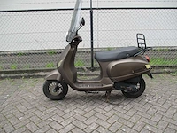 Agm - snorscooter - vx 50 riva - scooter - afbeelding 1 van  11