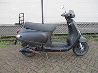 Agm - snorscooter - vx50 - scooter - afbeelding 9 van  12