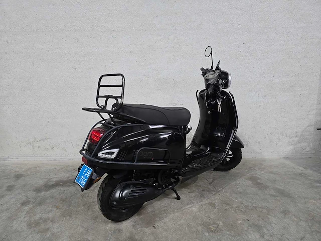 Agm - snorscooter - vx50 injectie - 4t 25km uitvoering fjb75g - afbeelding 5 van  7