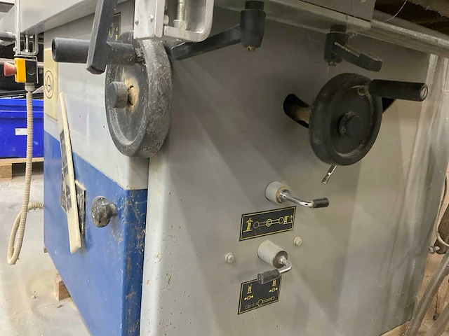 Agm base 45 freesmachine - afbeelding 3 van  13
