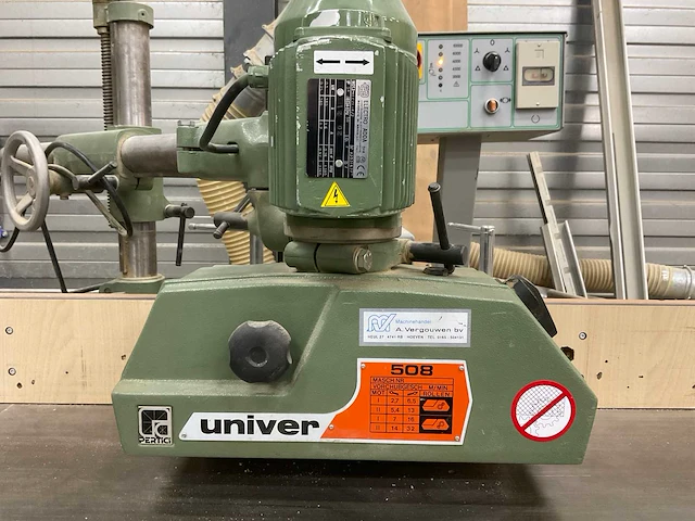Agm base 45 freesmachine - afbeelding 9 van  13