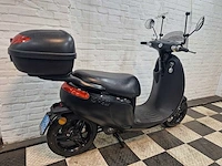 Agm eco 25 km elektrische snorscooter - afbeelding 4 van  6
