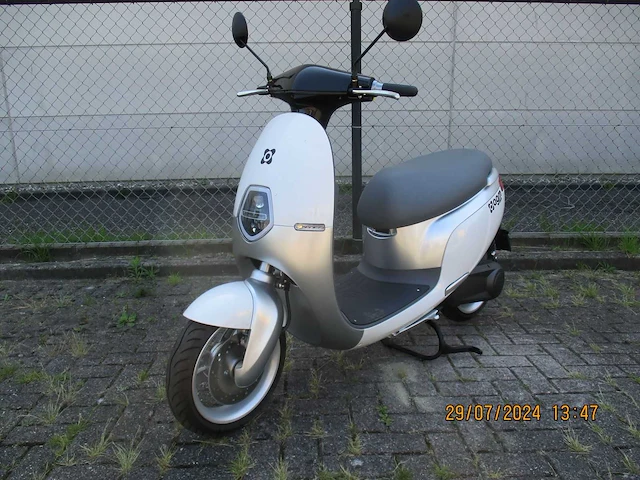 Agm eco ecooter - snorscooter - e1 s - scooter - afbeelding 6 van  13