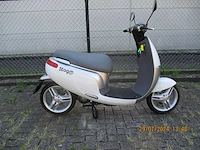 Agm eco ecooter - snorscooter - e1 s - scooter - afbeelding 10 van  13