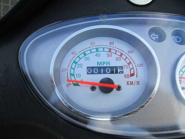 Agm jiajue - snorscooter - jj50qt-21 classic - scooter - afbeelding 11 van  11
