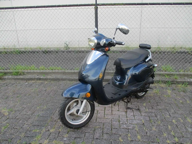 Agm jiajue - snorscooter - jj50qt-21 classic - scooter - afbeelding 2 van  11