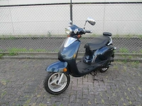 Agm jiajue - snorscooter - jj50qt-21 classic - scooter - afbeelding 2 van  11