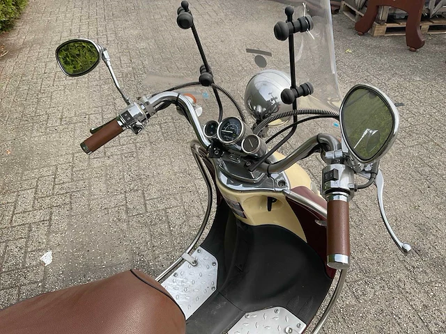 Agm snorscooter f-144-kv - afbeelding 12 van  14