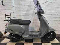 Agm vx50 45 km bromscooter 4takt - afbeelding 6 van  7