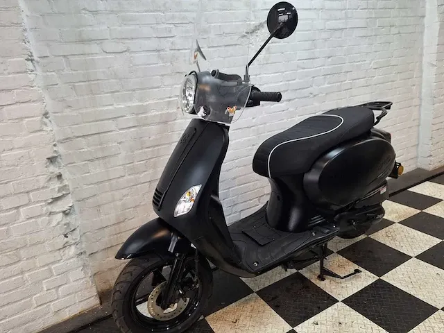 Agm vx50 riva 25km snorscooter 4-takt - afbeelding 2 van  7