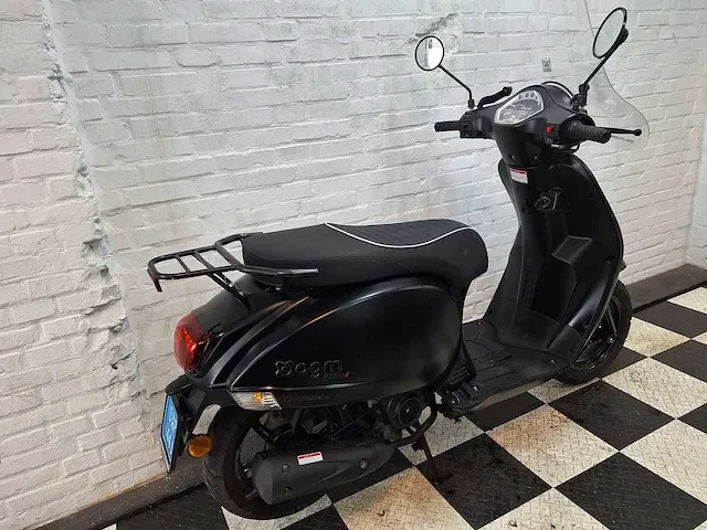 Agm vx50 riva 25km snorscooter 4-takt - afbeelding 6 van  7