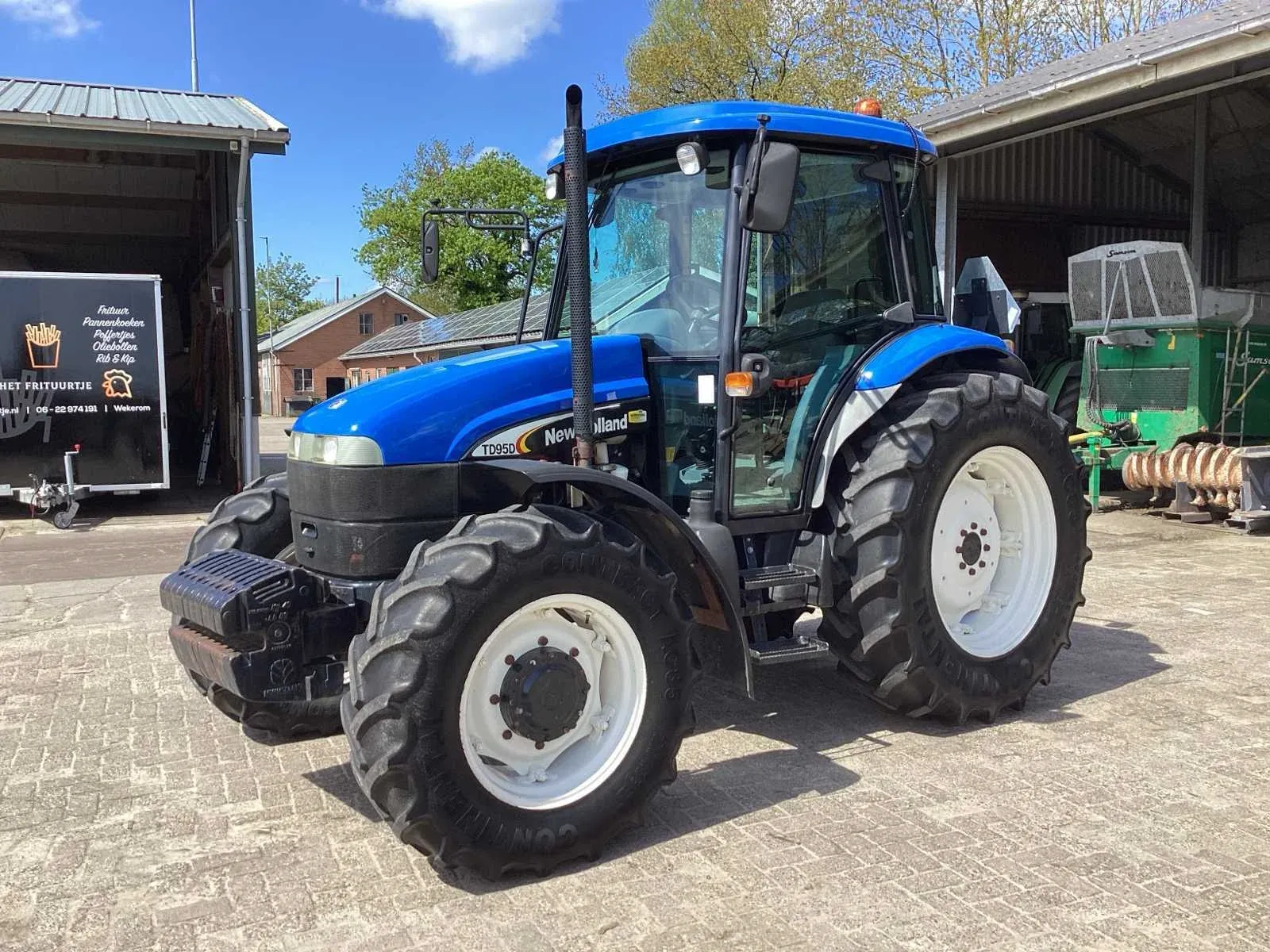 Agrarische, grondverzetmachines, heftrucks en onderdelen
