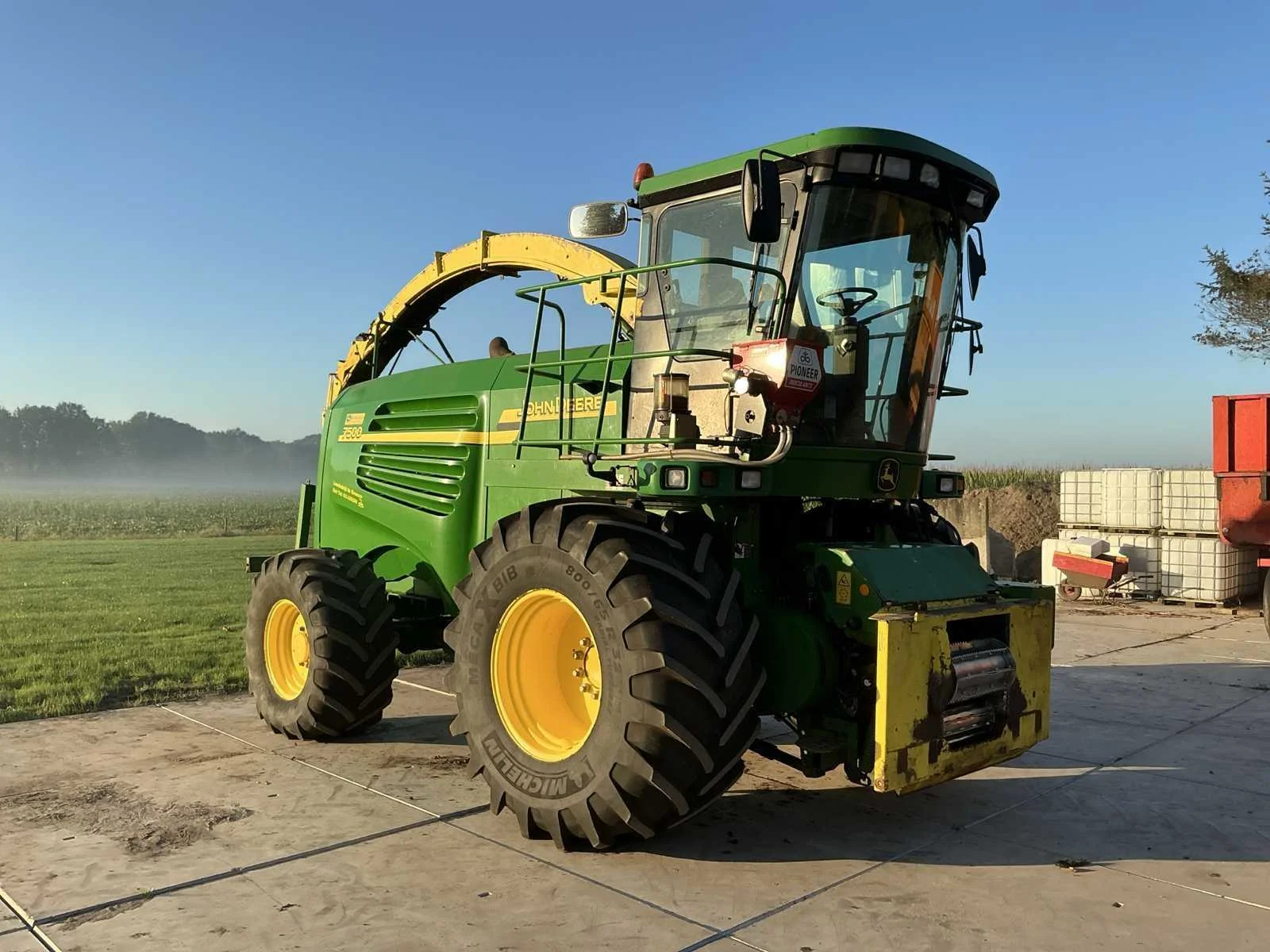 Agrarische machines wegens bedrijfsbeëindiging loonbedrijf a. de brouwer.