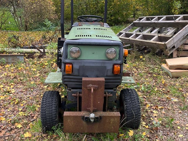 Agri 4900 smalspoor minitractor - afbeelding 3 van  9