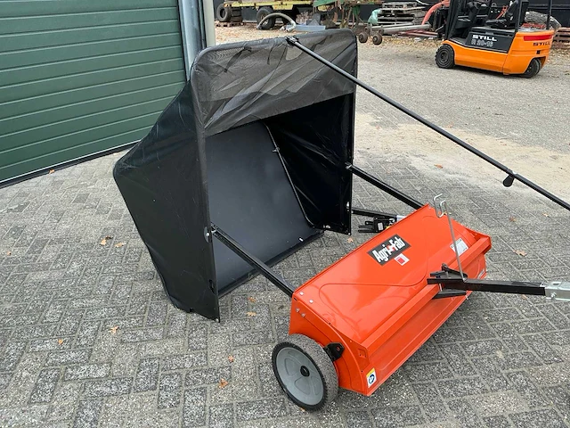 Agri fab 45-04924 112 cm blad/gazon veegmachine - afbeelding 5 van  16