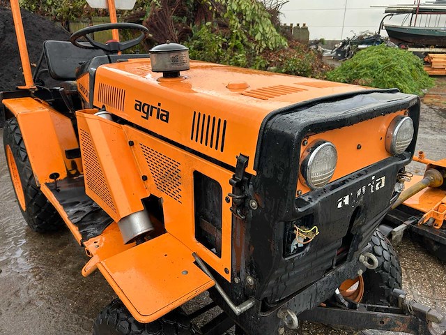 Agria 6900-d1 smalspoortractor - afbeelding 14 van  42