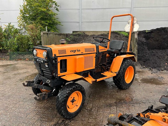 Agria 6900-d1 smalspoortractor - afbeelding 12 van  42