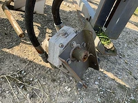 Agrinova p2003-10 kluitsteekmachine - afbeelding 6 van  19