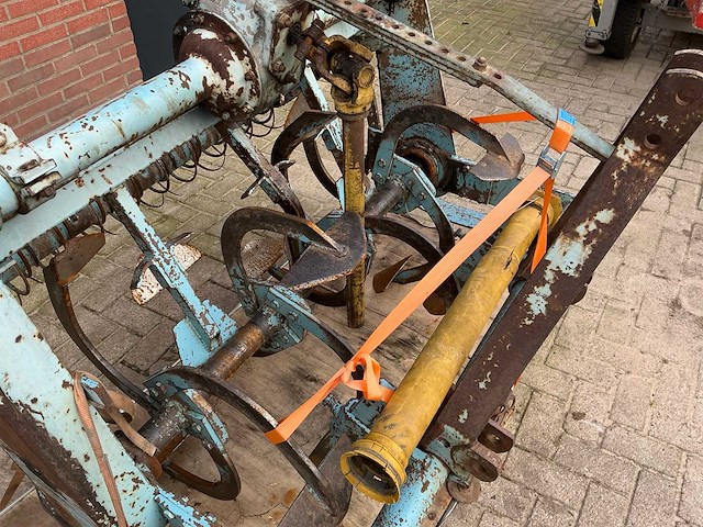 Agro spit machine - afbeelding 5 van  6