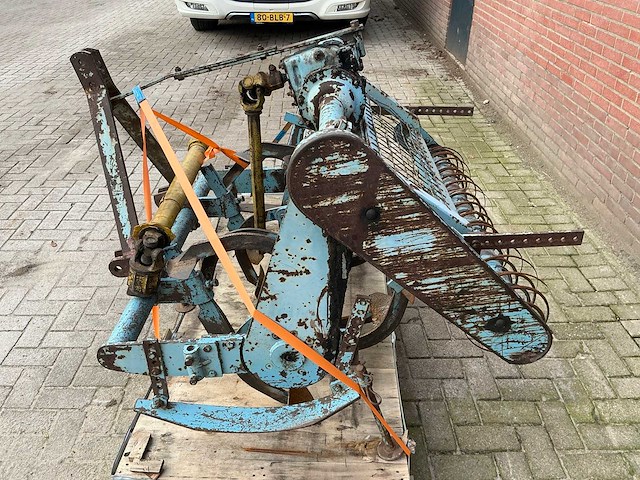 Agro spit machine - afbeelding 6 van  6