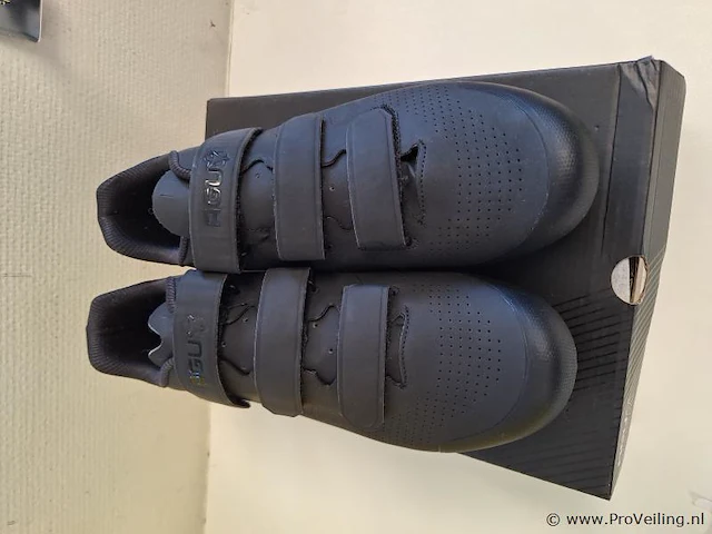 Agu mtb fietsschoenen model mtb m410 | kleur zwart | maat 45 - afbeelding 2 van  8