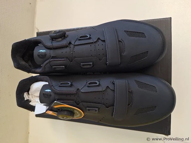 Agu mtb fietsschoenen model mtb m610 | kleur zwart | maat 45 - afbeelding 2 van  8