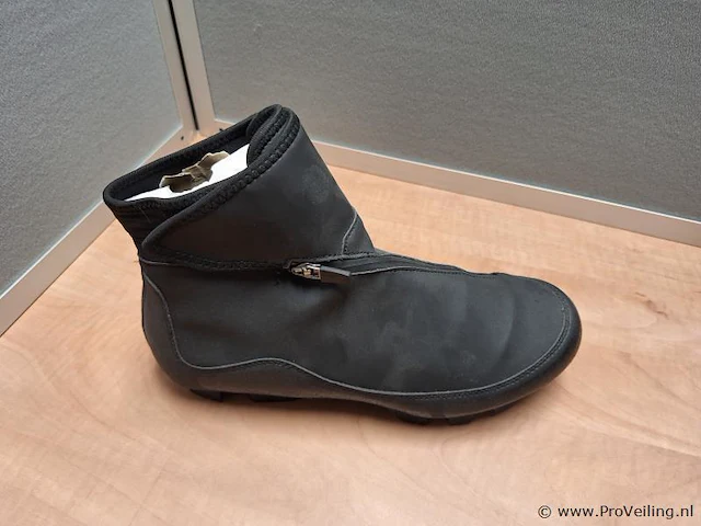 Agu mtb fietsschoenen model mtb m710 | kleur zwart | maat 41 - afbeelding 2 van  8